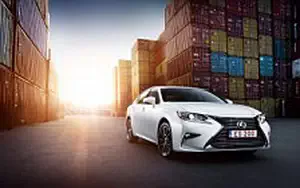   Lexus ES 200 - 2015