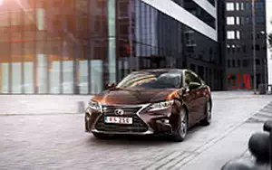   Lexus ES 250 - 2015