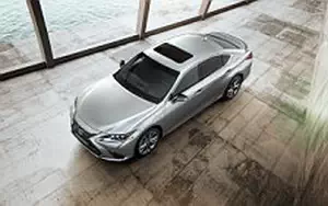   Lexus ES 300h F SPORT - 2018