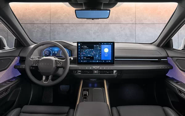   Lexus ES 350e - 2025