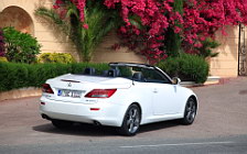   Lexus IS250C - 2009
