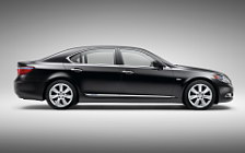   Lexus LS600h L - 2007
