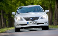   Lexus LS600h - 2007