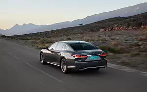   Lexus LS 500h AWD (Manganese Luster) - 2017