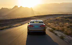   Lexus LS 500h AWD (Manganese Luster) - 2017