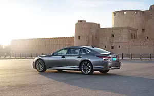   Lexus LS 500h AWD (Manganese Luster) - 2017
