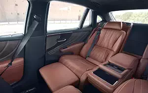   Lexus LS 500h AWD (Manganese Luster) - 2017