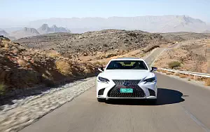   Lexus LS 500h AWD (Sonic White) - 2017