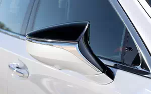   Lexus LS 500h AWD (Sonic White) - 2017