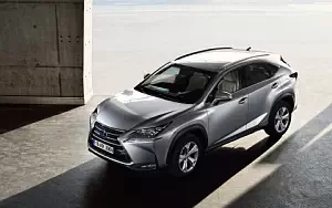  Lexus NX 300h - 2014