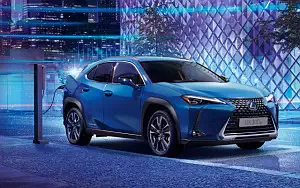   Lexus UX 300e - 2020