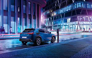   Lexus UX 300e - 2020