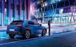   Lexus UX 300e - 2020