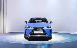   Lexus UX 300e - 2020