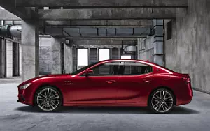 Обои автомобили Maserati Ghibli Trofeo - 2020
