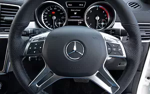   Mercedes-Benz GL350 BlueTEC AMG Sports Package UK-spec - 2013