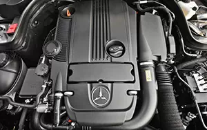   Mercedes-Benz C250 Coupe Sport US-spec - 2013