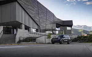   Mercedes-Benz GLS 580 4MATIC AMG Line (Cavansite Blue) US-spec - 2019