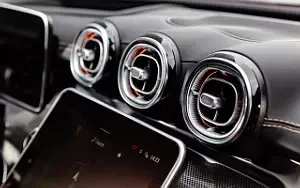   Mercedes-Benz C 300 AMG Line - 2021