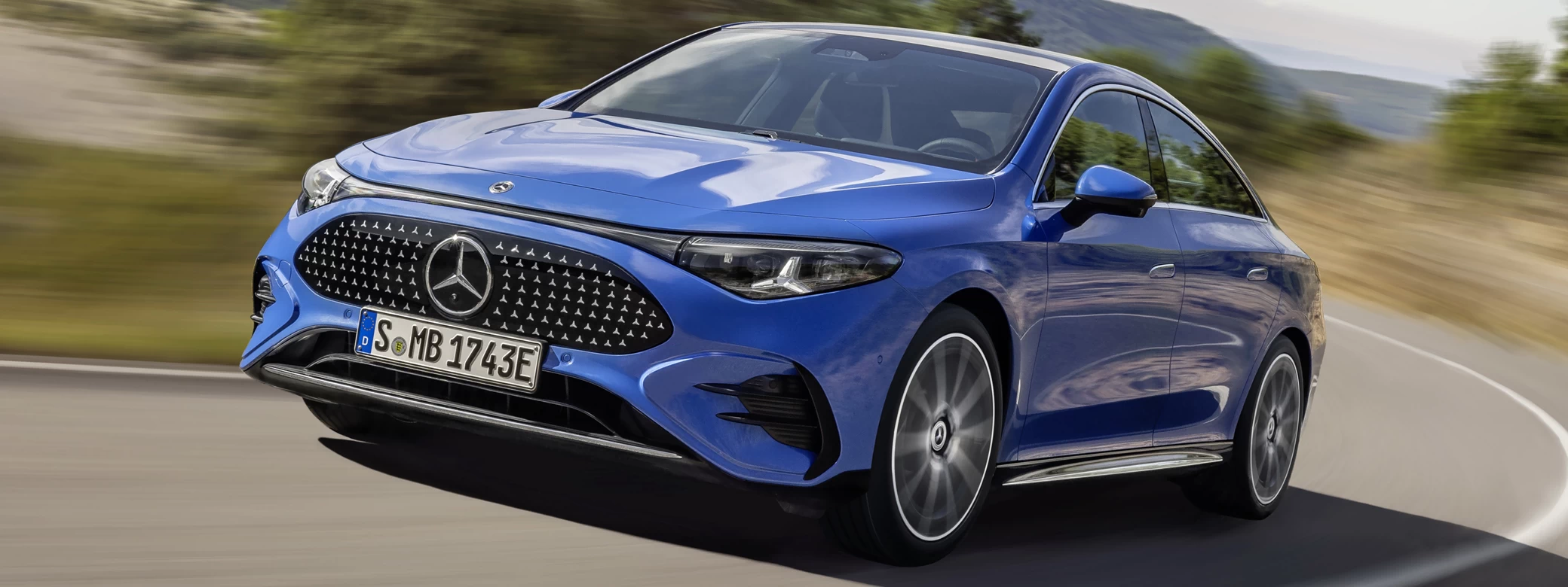 ���� ���������� Mercedes-Benz CLA 350 4MATIC with EQ Technology AMG Line - 2025 - Car wallpapers