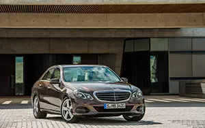 Обои автомобили Mercedes-Benz E300 BlueTEC HYBRID - 2013