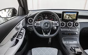   Mercedes-Benz GLC 250 4MATIC Coupe AMG Line - 2016