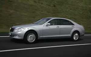Обои автомобили Mercedes-Benz S600 Guard - 2006