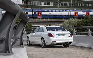 Обои автомобили Mercedes-Benz S 560 - 2017