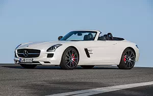   Mercedes-Benz SLS AMG GT Roadster - 2012