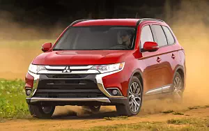   Mitsubishi Outlander SEL US-spec - 2015