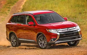   Mitsubishi Outlander SEL US-spec - 2015