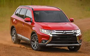  Mitsubishi Outlander SEL US-spec - 2015