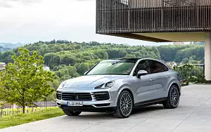   Porsche Cayenne S Coupe (Dolomite Silver Metallic) - 2019