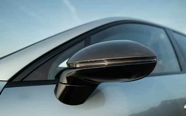   Porsche Cayenne Turbo E-Hybrid Coupe - 2023