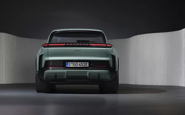 ���� ���������� Porsche Cayenne Turbo Electric - 2026