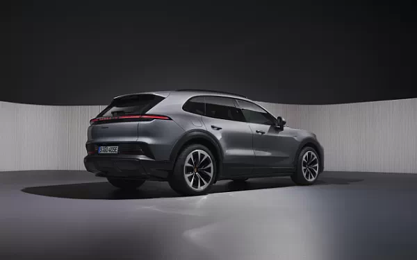 ���� ���������� Porsche Cayenne Electric - 2026