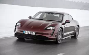 Обои автомобили Porsche Taycan (Cherry Metallic) - 2021