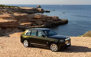   Rolls-Royce Cullinan Luxurian - 2024