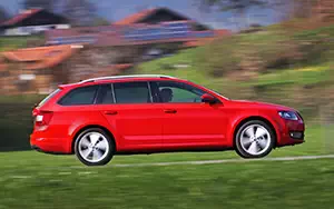   Skoda Octavia Combi - 2013