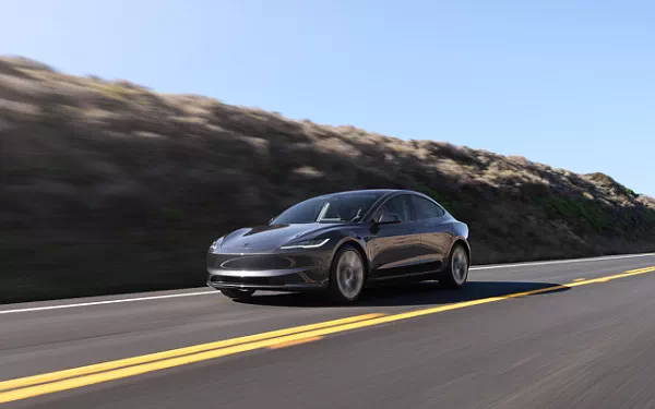 ���� ���������� Tesla Model 3 Standard - 2025