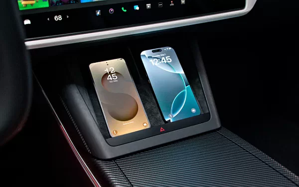 ���� ���������� Tesla Model S Plaid - 2025