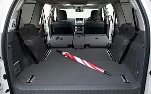   Toyota Land Cruiser UK-spec - 2010