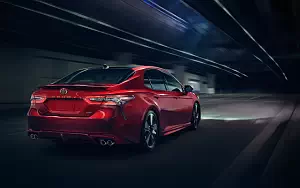   Toyota Camry XSE US-spec - 2017
