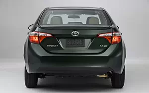 Обои автомобили Toyota Corolla LE Eco US-spec - 2014