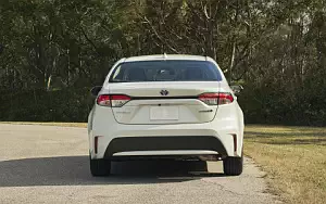   Toyota Corolla LE Hybrid Sedan US-spec - 2019