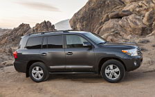 Обои автомобили Toyota Land Cruiser 200 US-spec - 2013