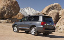 Обои автомобили Toyota Land Cruiser 200 US-spec - 2013