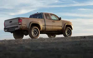   Toyota Tacoma TRD Off-Road Access Cab - 2015
