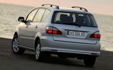 Toyota Avensis Verso - 2003