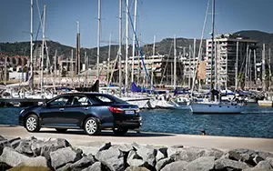   Toyota Camry - 2011